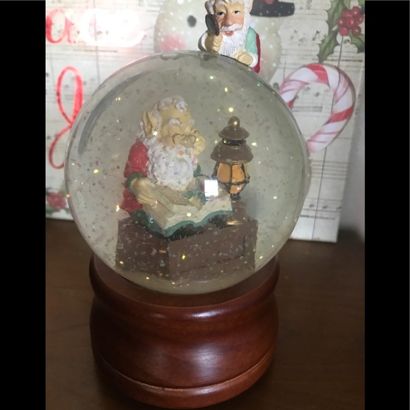 San Francisco Vintage Santa Elf Musical Snow Globe - Picture 9 of 10